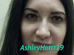 AshleyHottt19