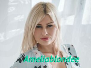 Ameliablondee