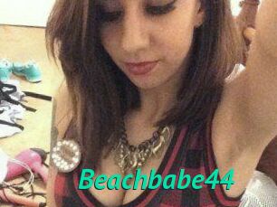 Beachbabe44