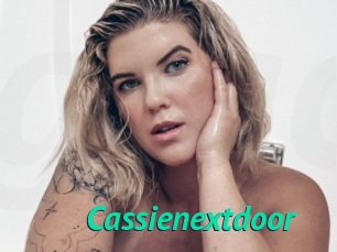 Cassienextdoor