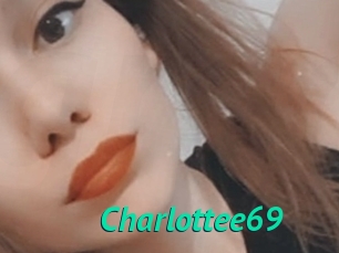 Charlottee69