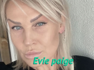 Evie_paige