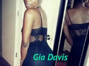 Gia_Davis