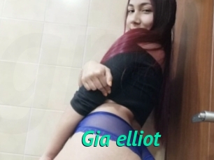 Gia_elliot