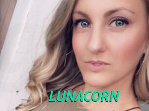 LUNACORN