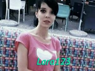 Lara123