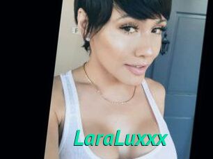 LaraLuxxx