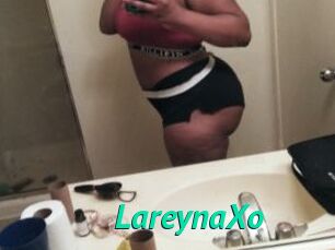 LareynaXo