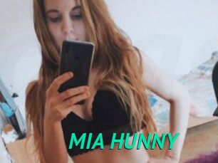 MIA_HUNNY