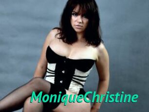 MoniqueChristine