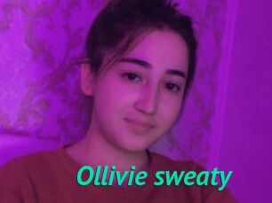 Ollivie_sweaty