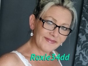 Roxie34dd