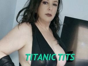 TITANIC_TITS