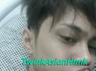 TwinkAsianHunk