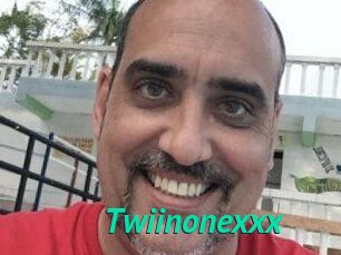 Twiinonexxx