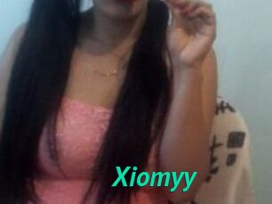 Xiomyy_